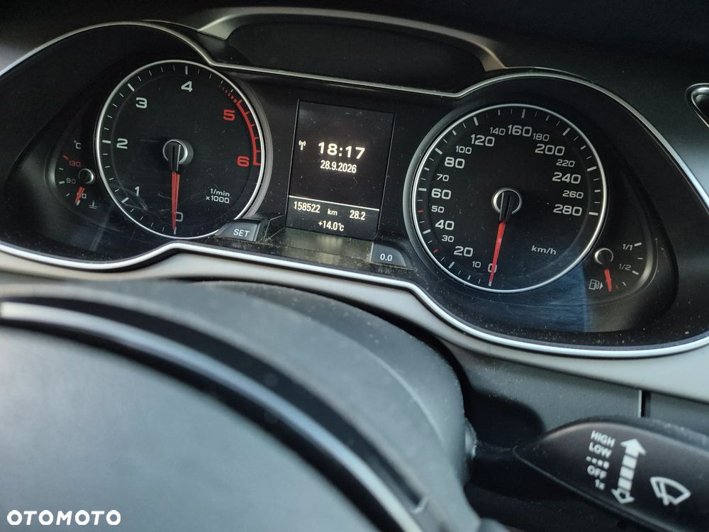 Audi A4 Avant - 10