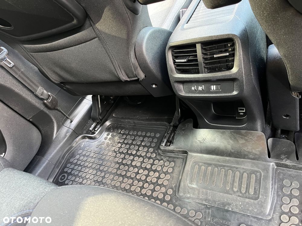 Peugeot Rifter 1.5 BlueHDI Allure Pack S&S - 14