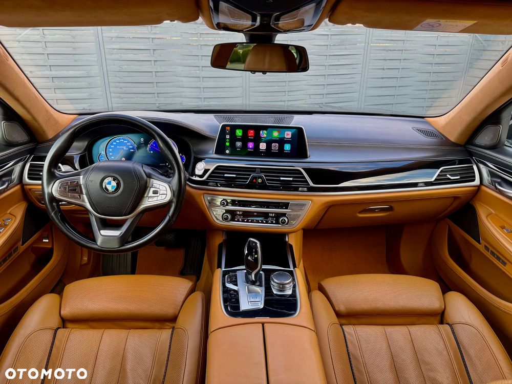 BMW Seria 7 740d xDrive - 16