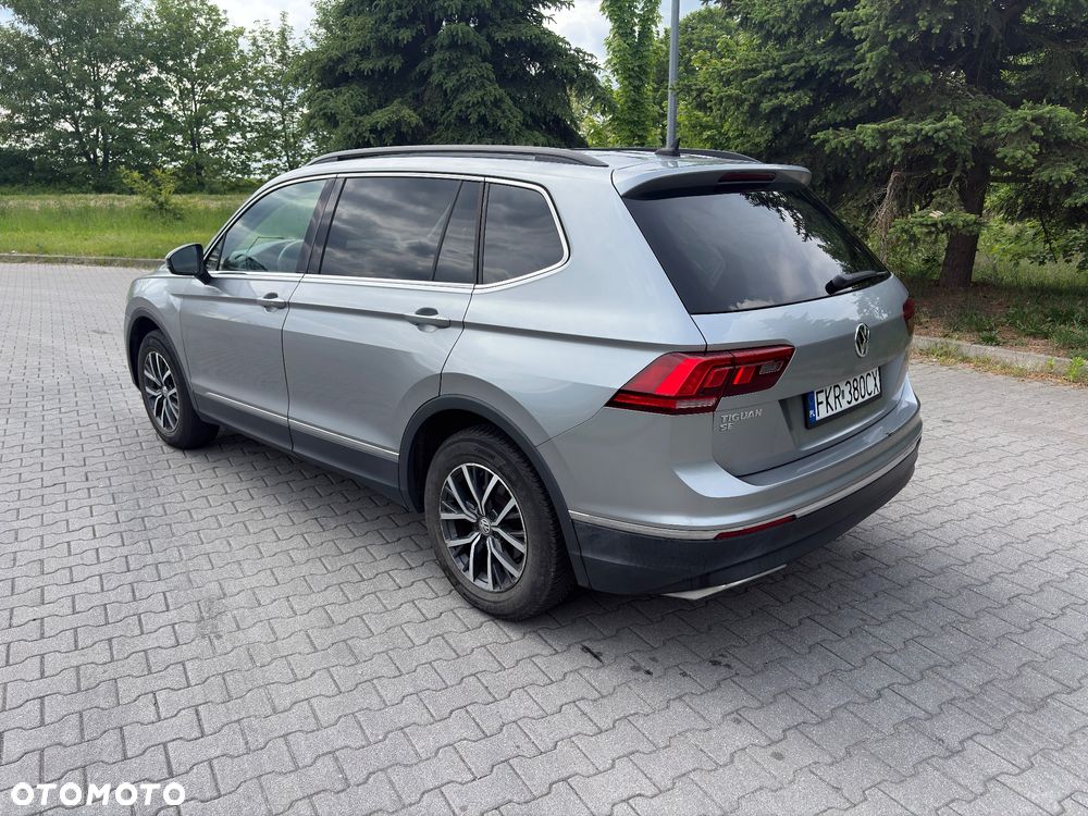 Volkswagen Tiguan - 10