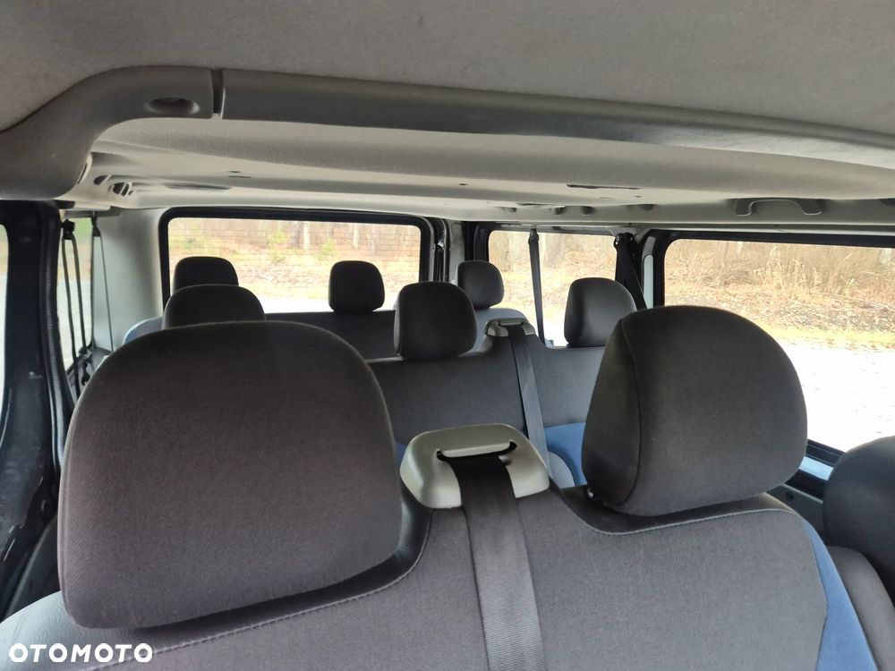 Renault Trafic Grand Passenger Expression - 25