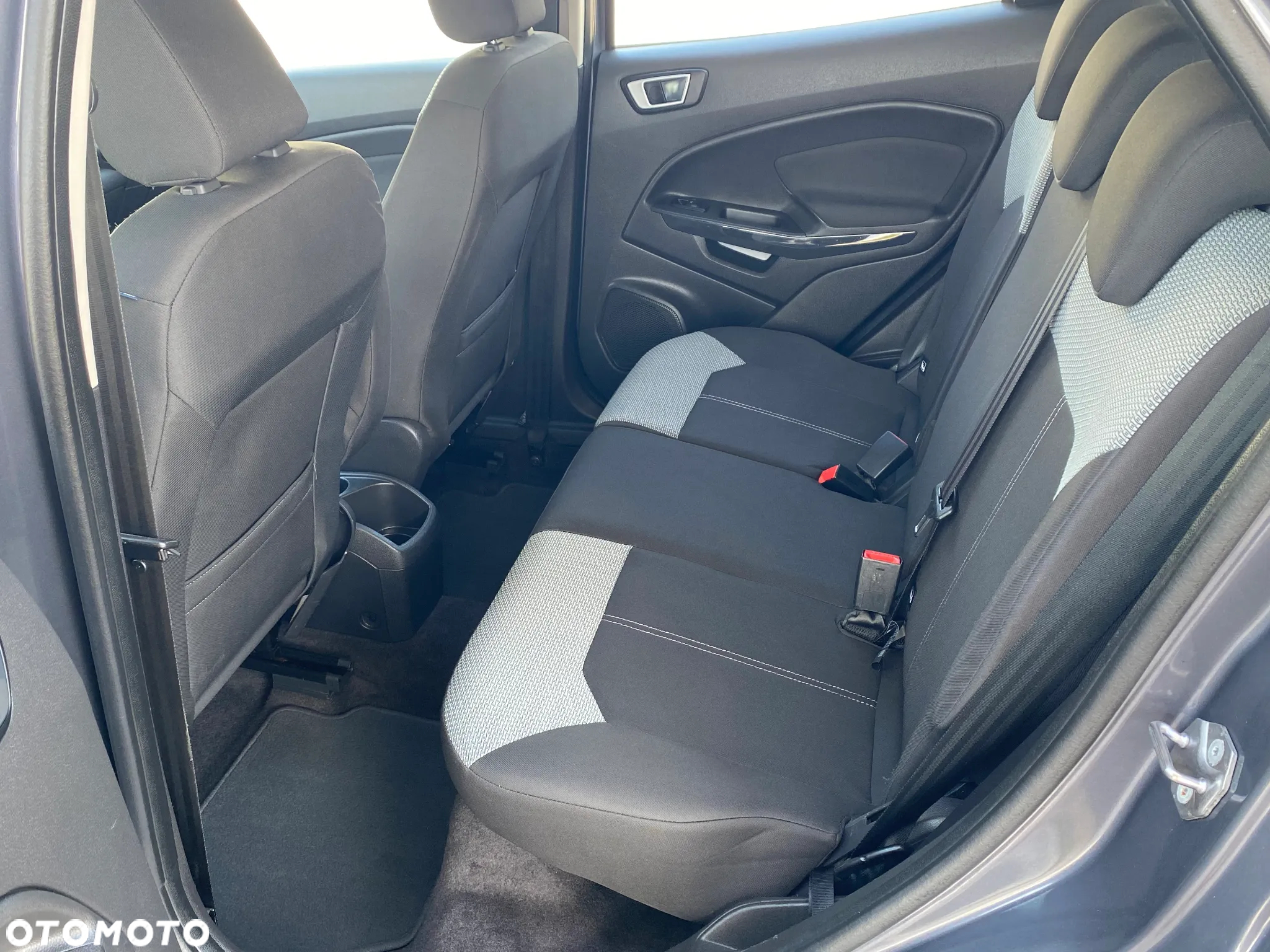Ford EcoSport - 34