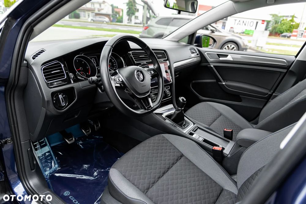 Volkswagen Golf 2.0 BlueTDI Highline - 15