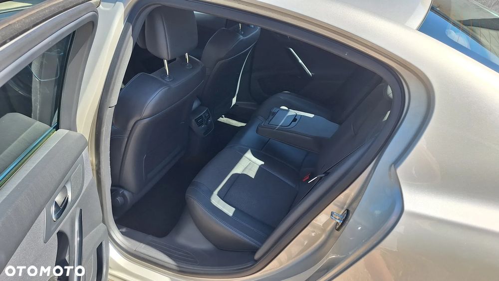 Peugeot 508 HDi FAP 140 Allure - 23