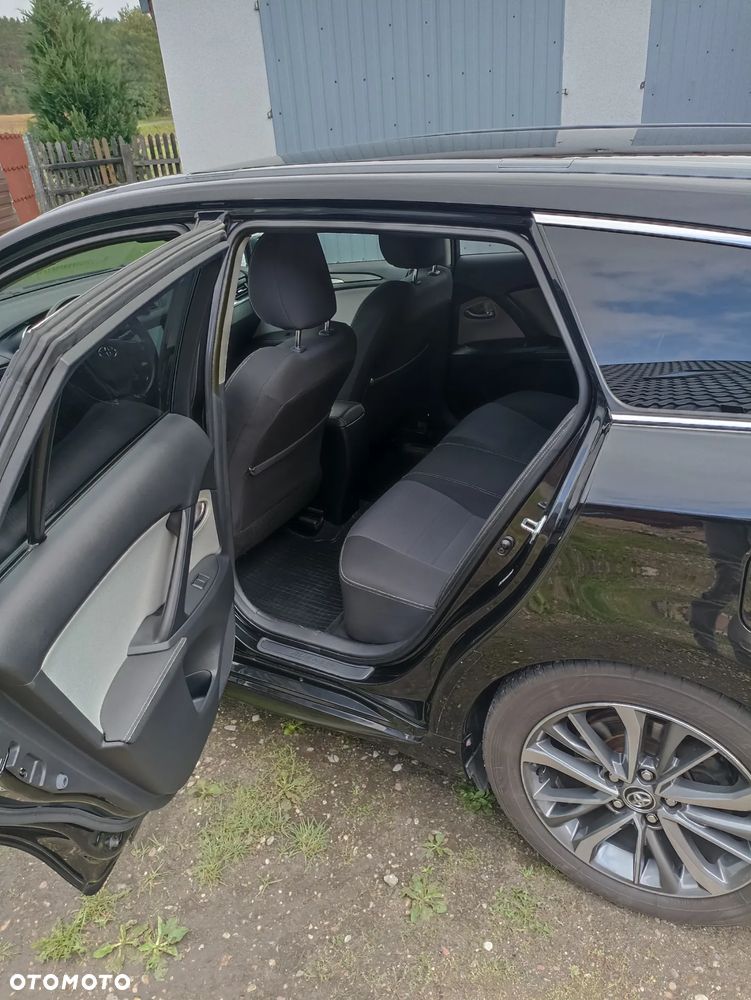 Toyota Avensis Touring Sports 1.8 Multidrive S Edition-S - 6