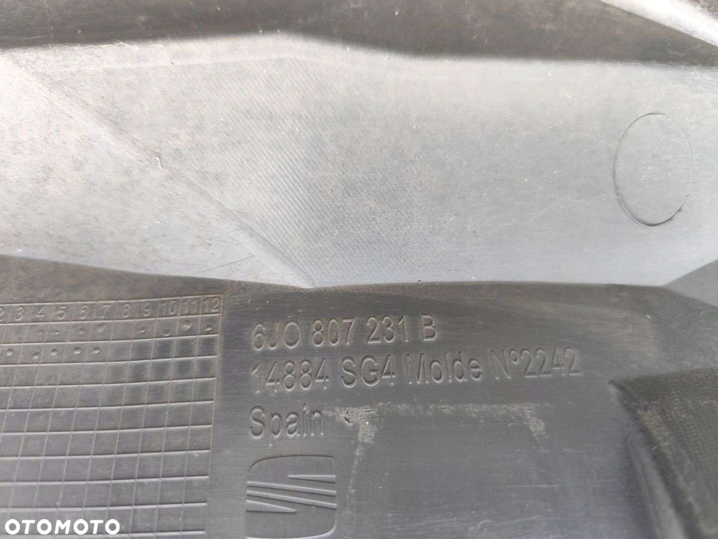 SEAT IBIZA IV 6J LIFT 12-16 - ZDERZAK PRZÓD L56Q - 9