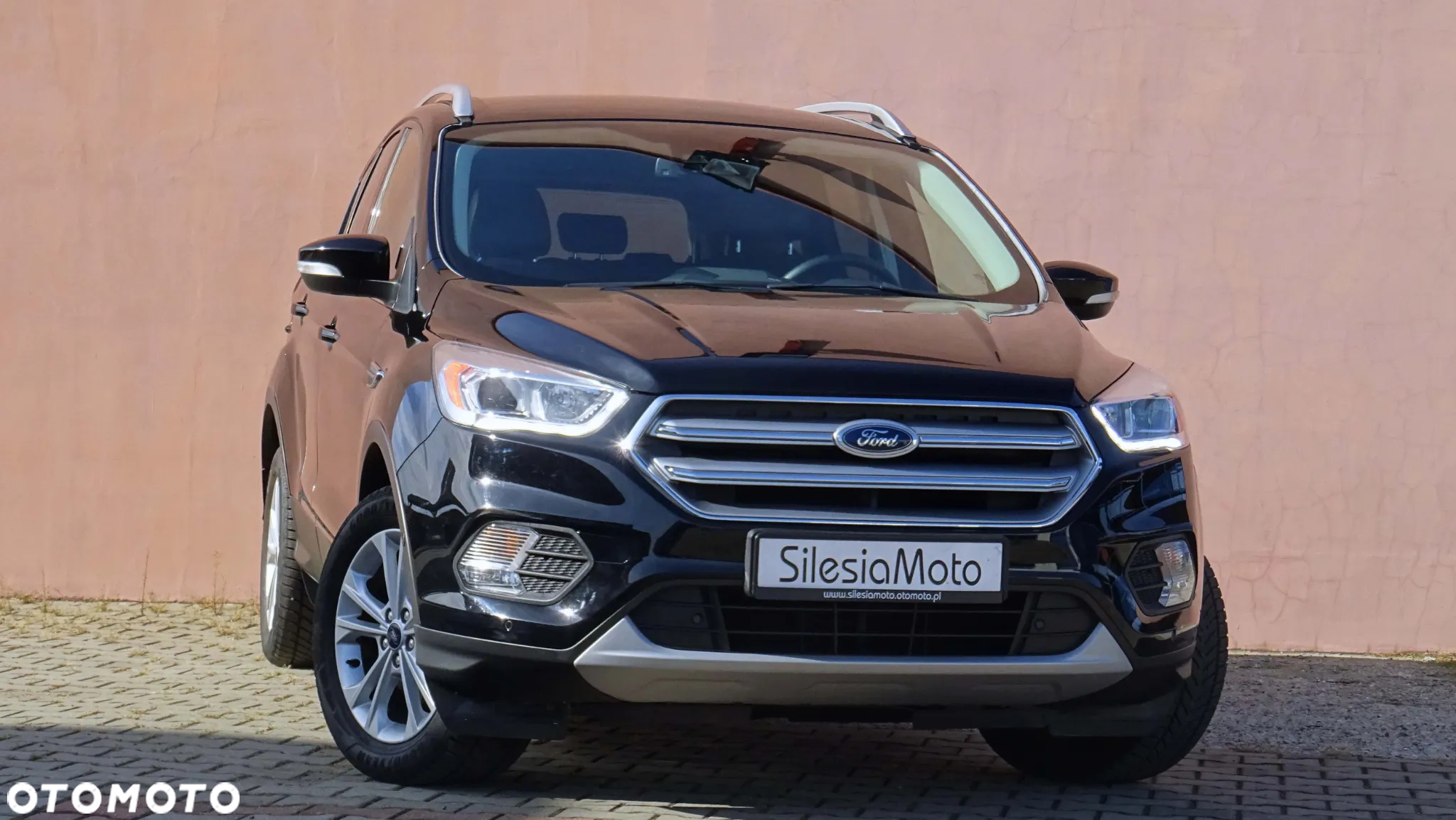 Ford Kuga - 2