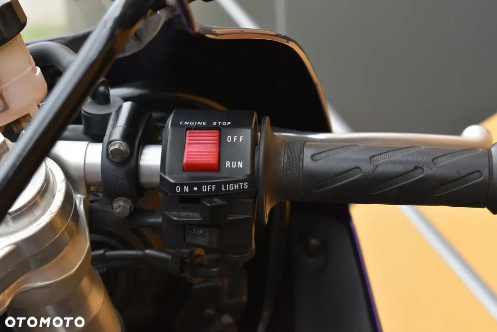 Suzuki GSX-R - 23
