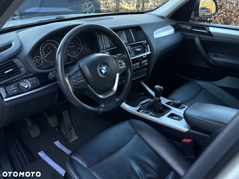 BMW X3 xDrive20d - 17