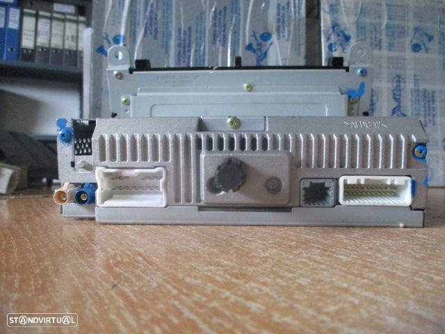 Radios 281153868R RENAULT CLIO 4 2014 ORIGINAL RENAULT CLIO 4 SW 2014 1.5DCI 90CV 5P CINZA RENAULT CLIO 4 BREAK 2015 1.5DCI 90CV 5P PRETO LAN521WR1 - 3