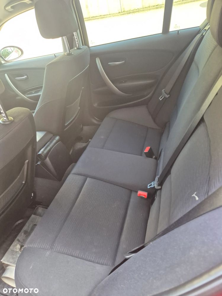 BMW Seria 1 118d - 8