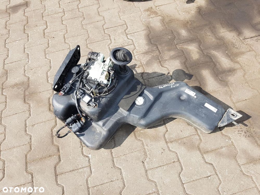 SEAT ALHAMBRA 2 II 7N SHARAN 2.0 TDI BAK ZBIORNIK POMPKA ADBLUE - 1