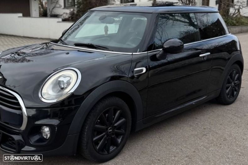 MINI 3 Portas Cooper JCW - 1