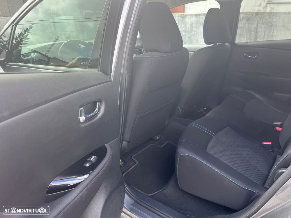 Nissan Leaf N-Connecta - 6