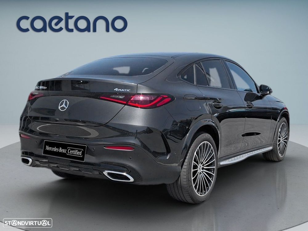 Mercedes-Benz GLC 300 de Coupe 4Matic - 8