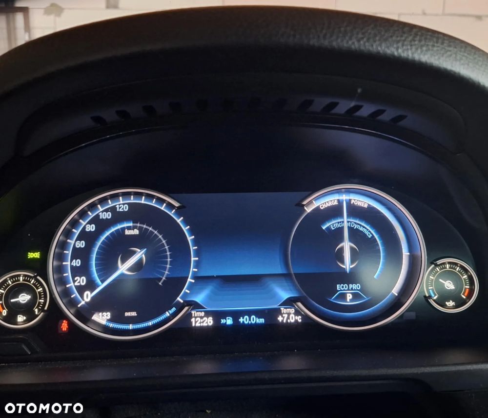 BMW Seria 5 520d xDrive Luxury Line - 10