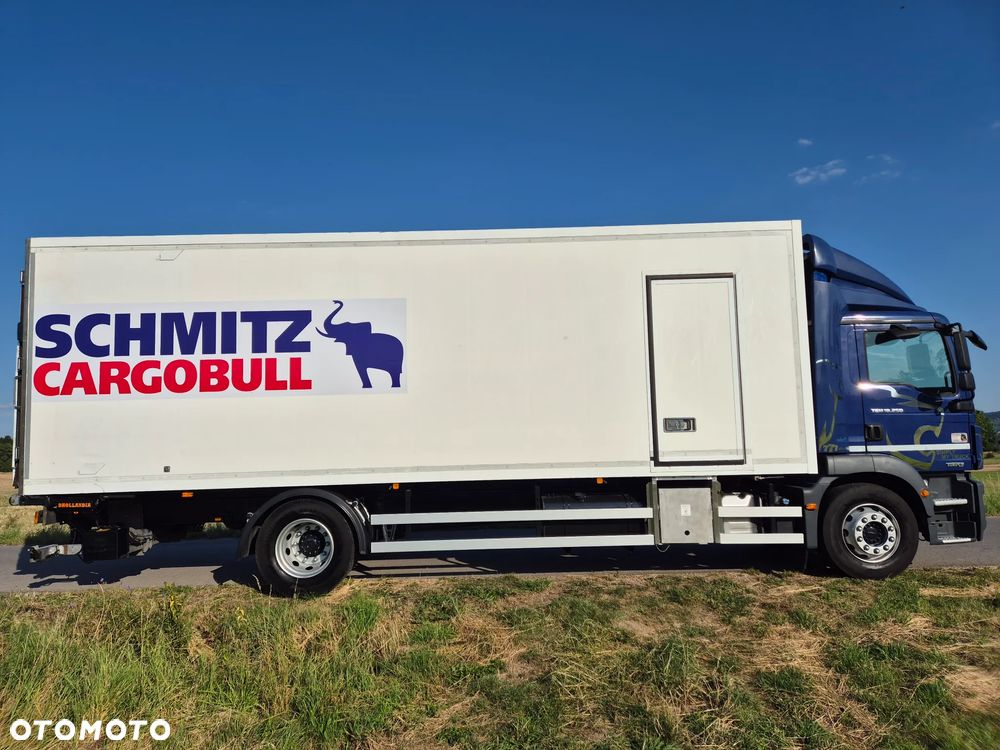 MAN TGM 18.290 18.250 Carrier 1950 D/E z Holandii / TOP STAN / 7.5m / 18 palet / winda + drzwi boczne / OKAZJA - 21