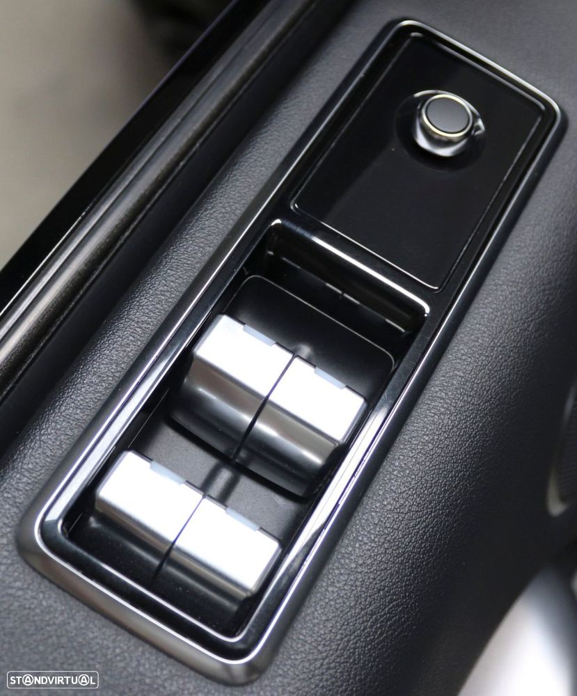 Land Rover Range Rover Sport 2.0 SD4 SE - 12
