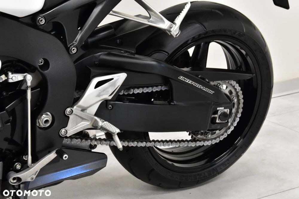 Honda CBR - 36
