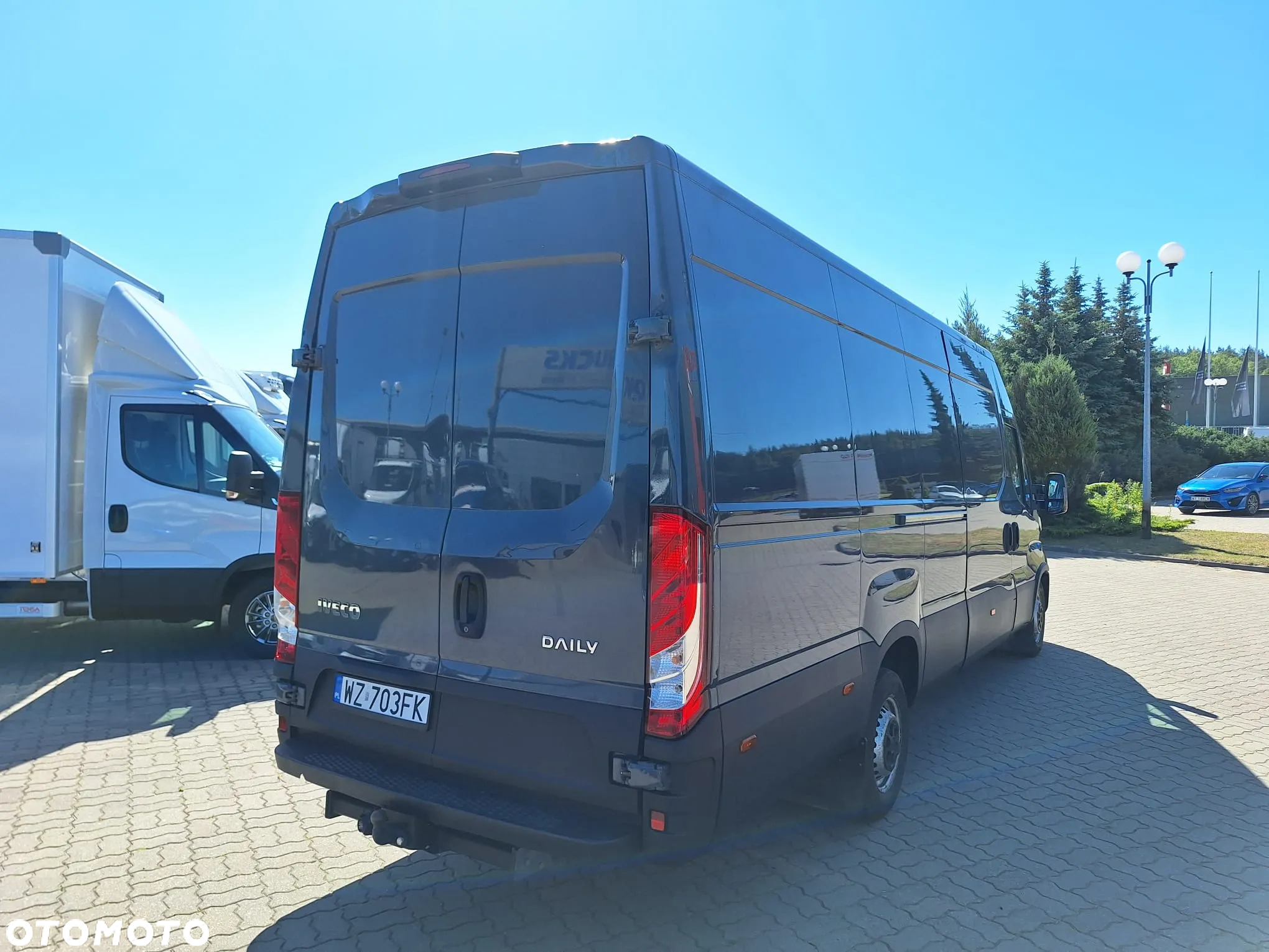 Iveco Daily 35S18 furgon maxi 16m / Krajowy / 3.0 180KM - 6