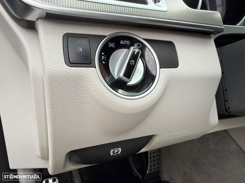 Mercedes-Benz E 350 BlueTEC Avantgarde 4-Matic - 25