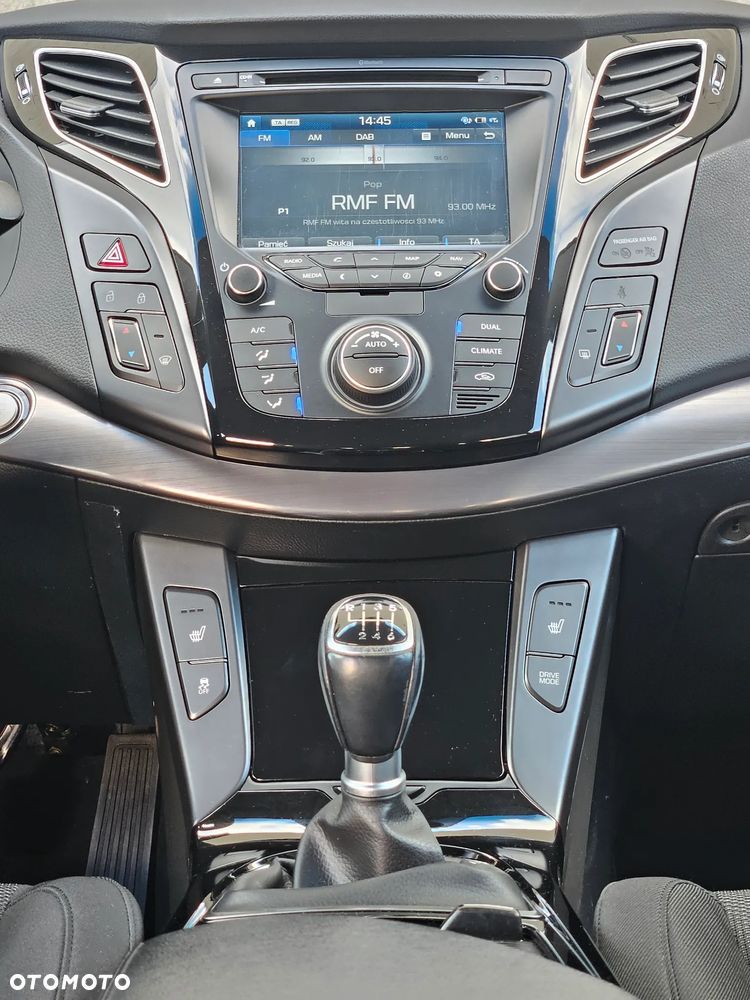 Hyundai i40 1.6 Comfort - 12