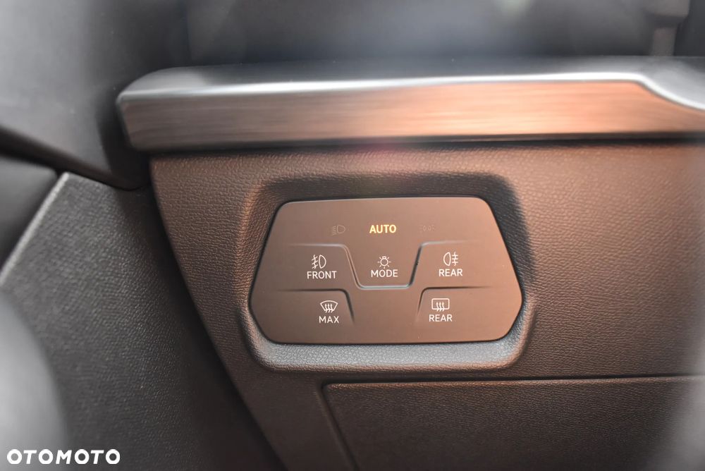 Cupra Formentor 1.5 TSI DSG - 24
