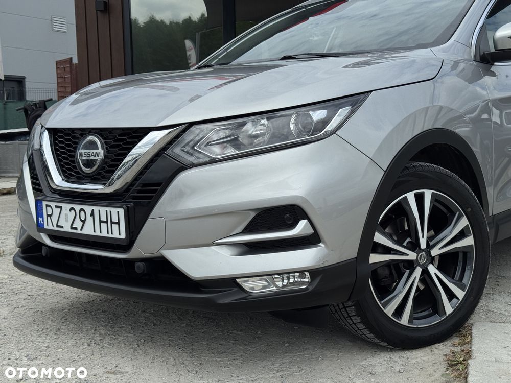 Nissan Qashqai 1.3 DIG-T N-Connecta DCT - 11