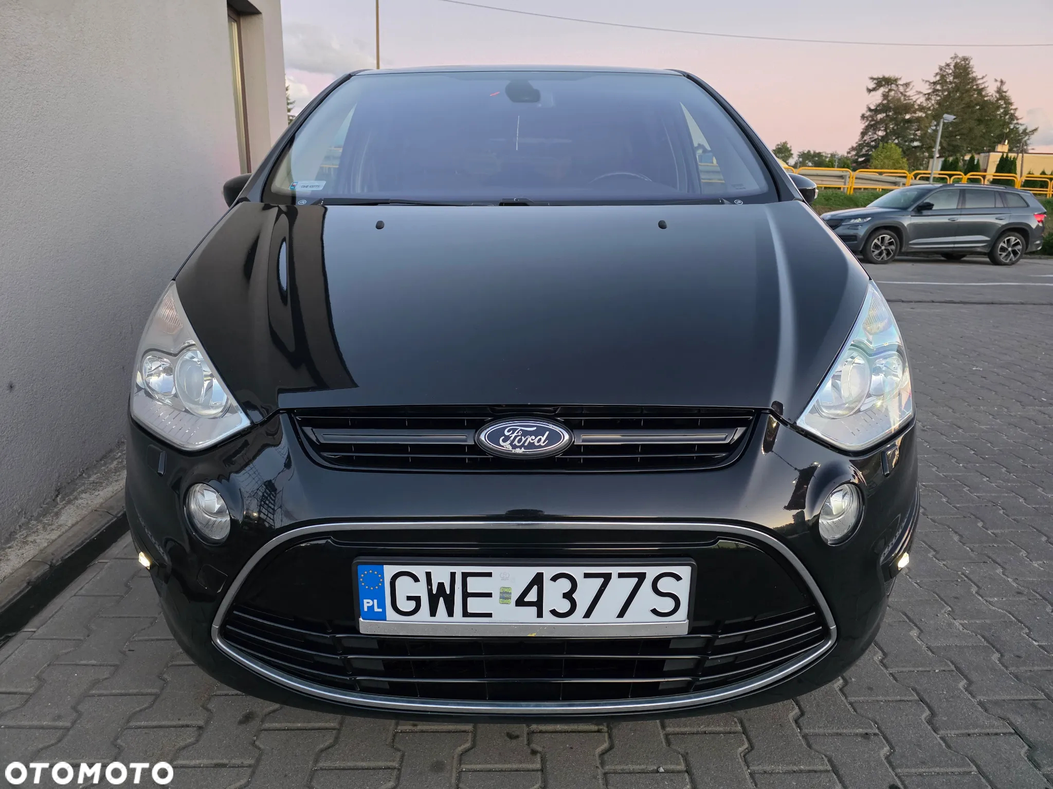 Ford S-Max - 5