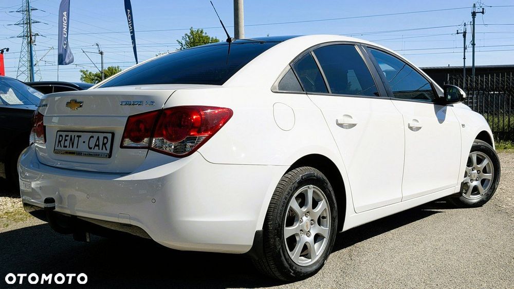 Chevrolet Cruze - 11