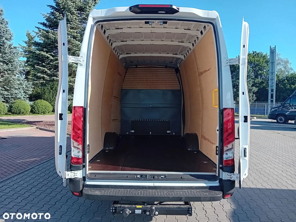 Iveco DAILY 35S18HV L4H2 3.0 180KM Brygadówka - 15