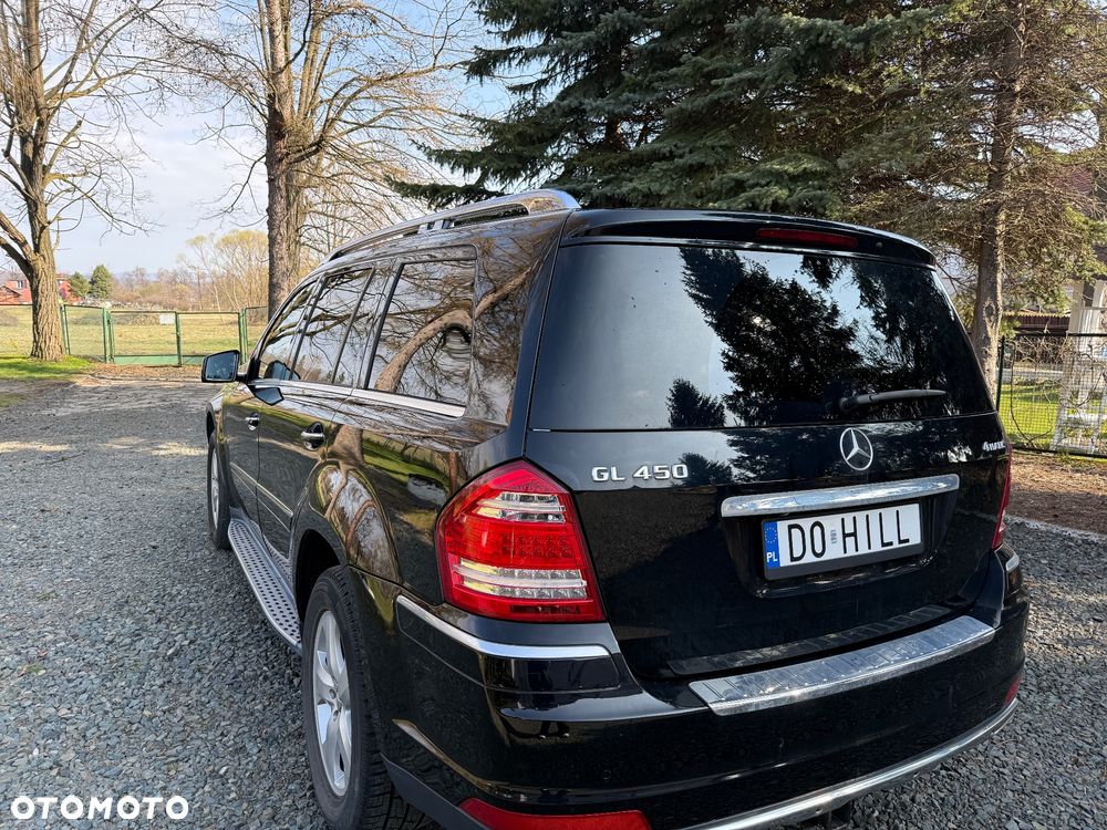 Mercedes-Benz GL - 4