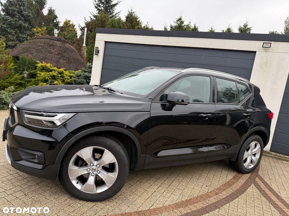 Volvo XC 40 T3 Geartronic Momentum Pro - 10