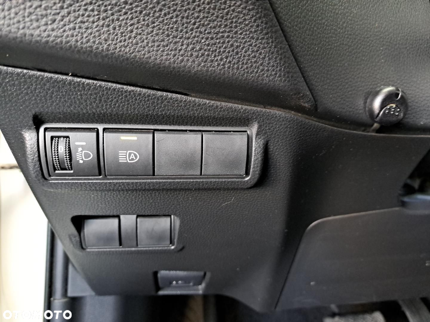 Toyota Corolla Cross - 29