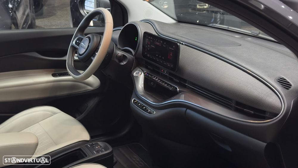 Fiat 500e La Prima - 58