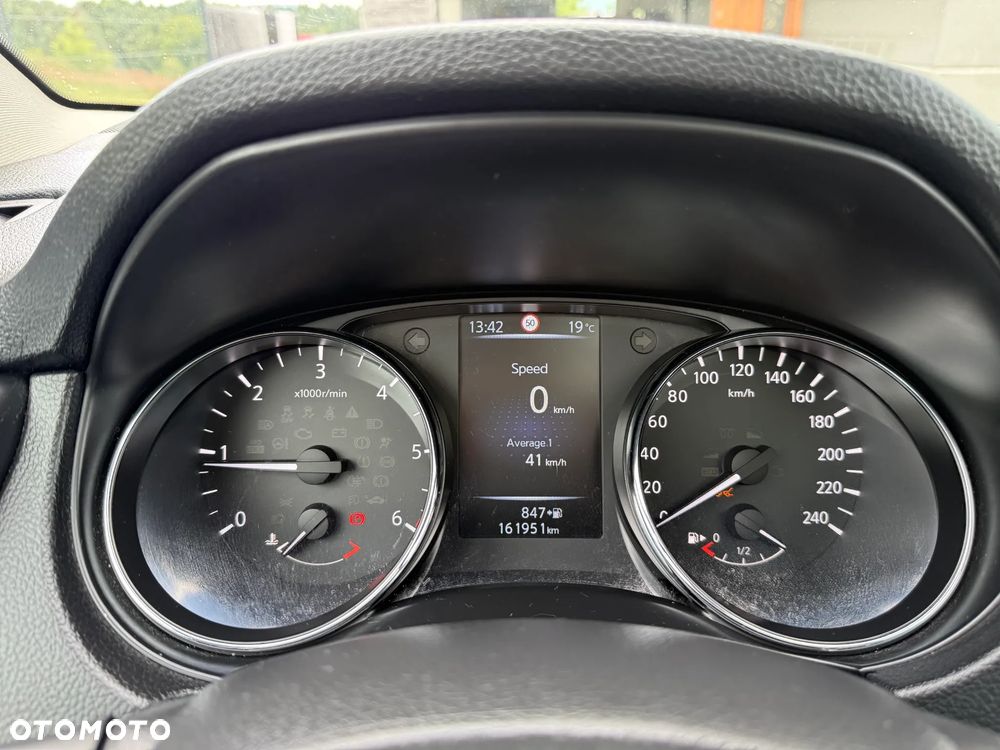 Nissan Qashqai 1.5 dCi Tekna - 19