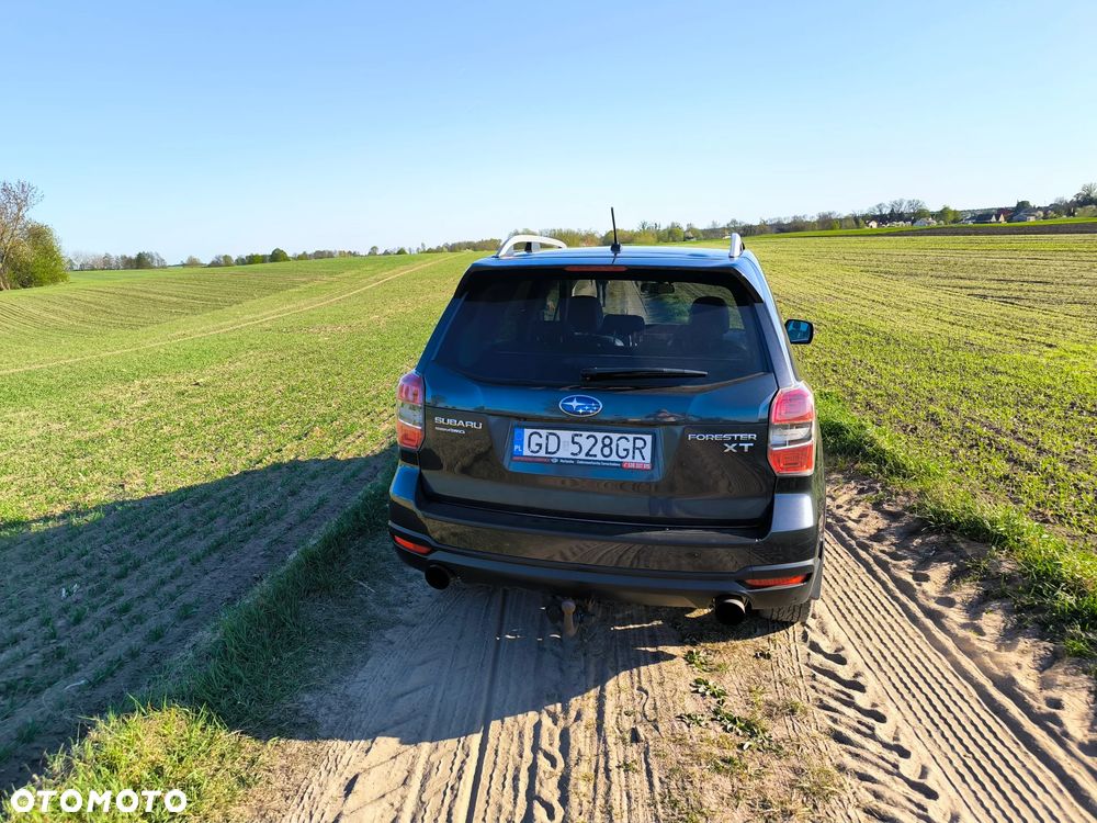 Subaru Forester 2.0XT Platinum Lineartronic - 6