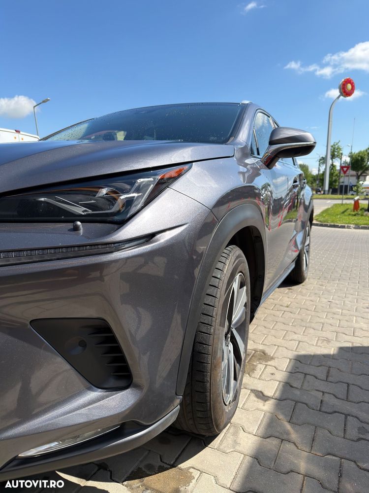 Lexus Seria NX 300h E-FOUR Luxury Line - 30