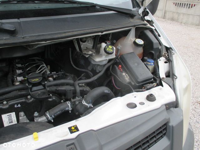 Ford transit - 26