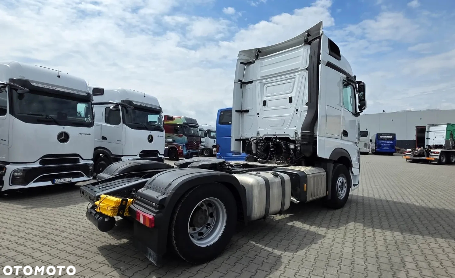 Mercedes-Benz ACTROS 1851 LS - 4