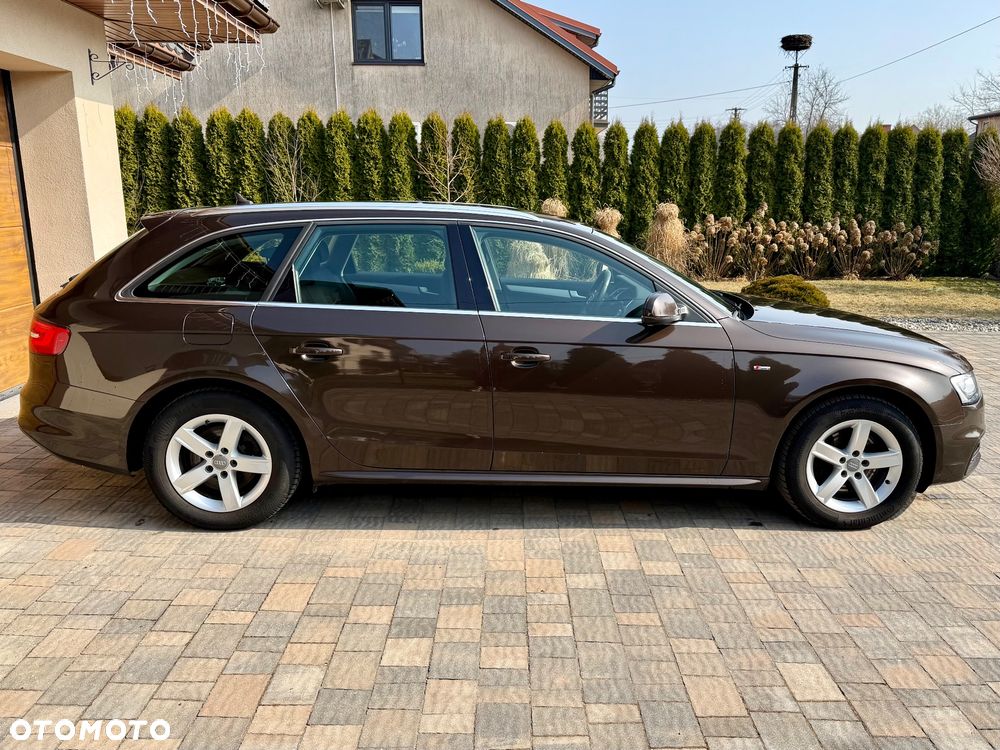 Audi A4 Avant 2.0 TDI DPF clean diesel multitronic S line Sportpaket - 6