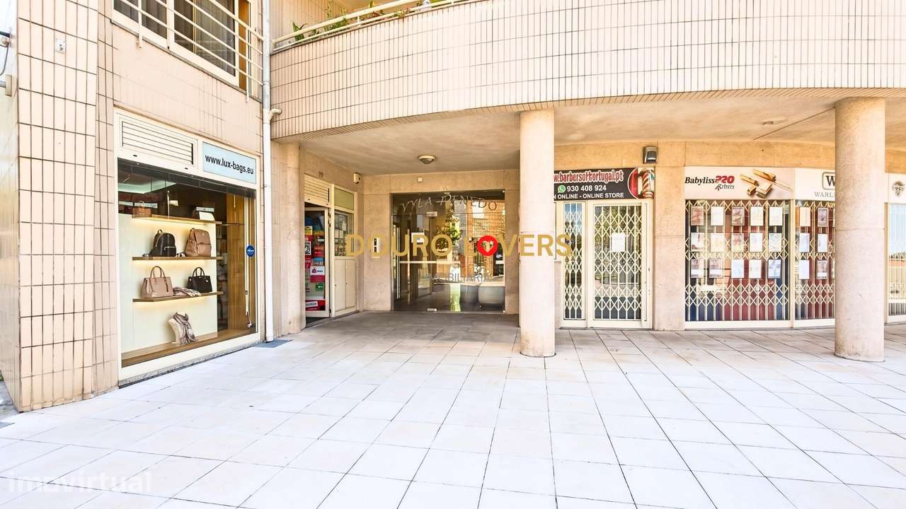Apartamento T1+1 com terraço no Vyla Penedo - Grande imagem: 3/29