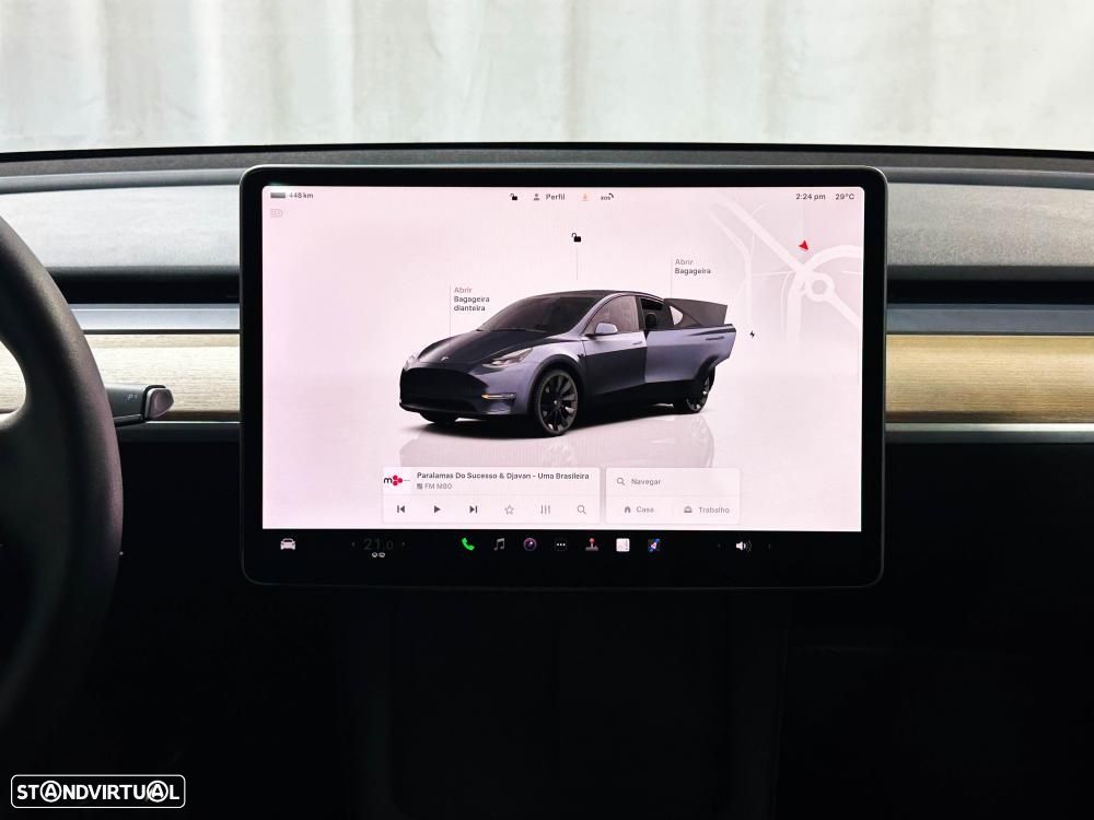 Tesla Model Y Long Range Dual Motor AWD - 23