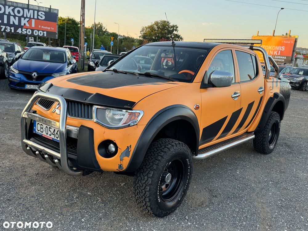 Mitsubishi L200 2.5 DID Summer Edition Sport - 20