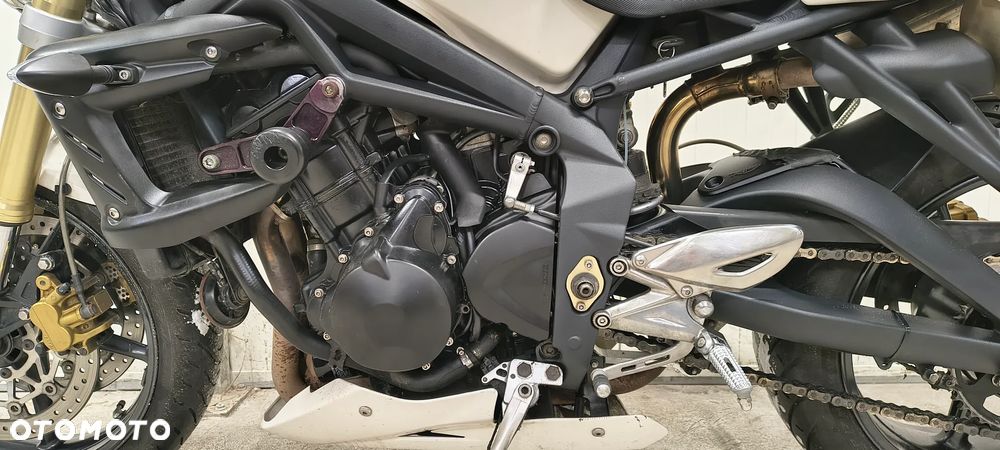 Triumph Speed Triple - 9