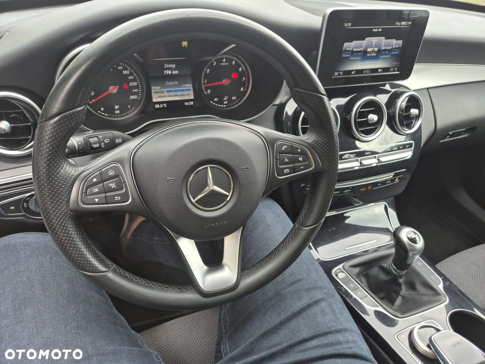 Mercedes-Benz Klasa C 180 Avantgarde - 22