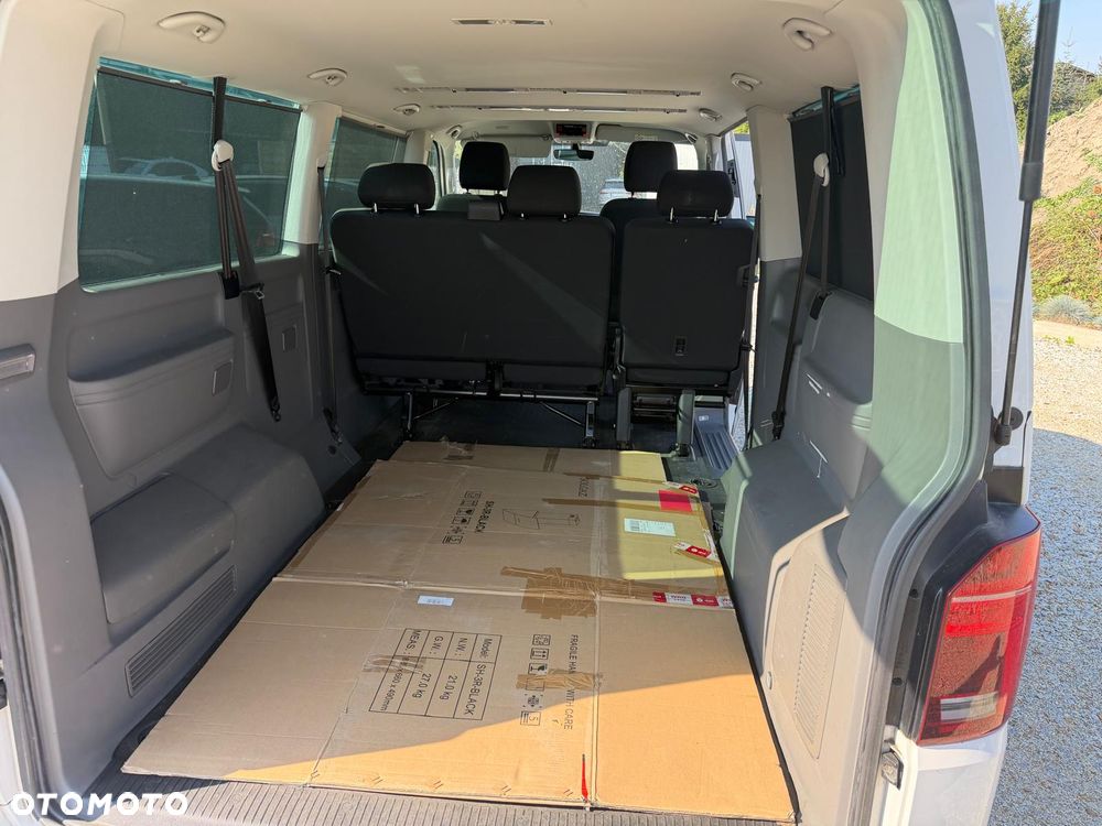 Volkswagen Caravelle 2.0 TDI L2 Comfortline - 16