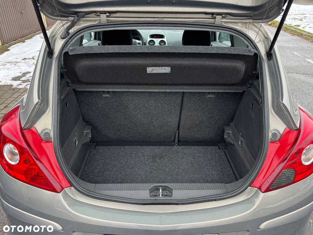 Opel Corsa - 13