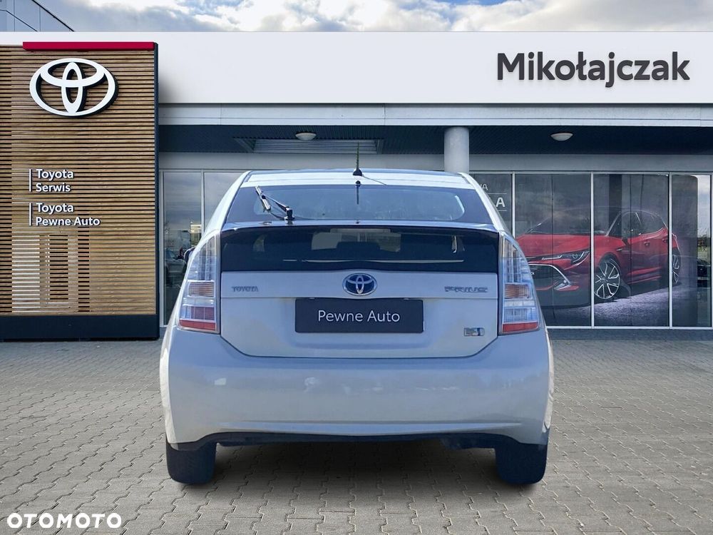 Toyota Prius 1.8 HSD Luna - 10