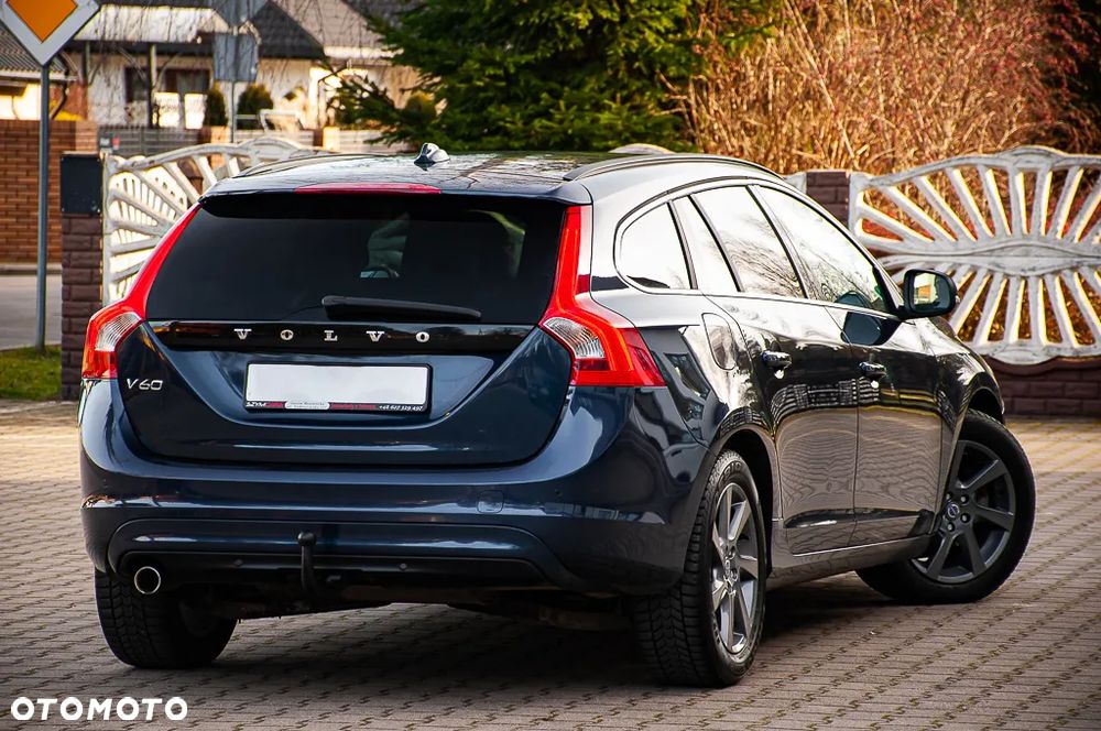 Volvo V60 D3 Business Edition - 20